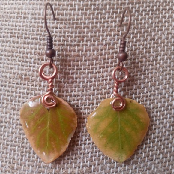 Colorado All Natural Small Aspen Leaf Copper Earrings - Picture 6 of 7